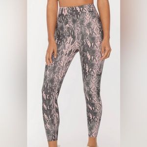 🩷🩶 LJ Venom Ankle Biter Leggings 🩶🩷